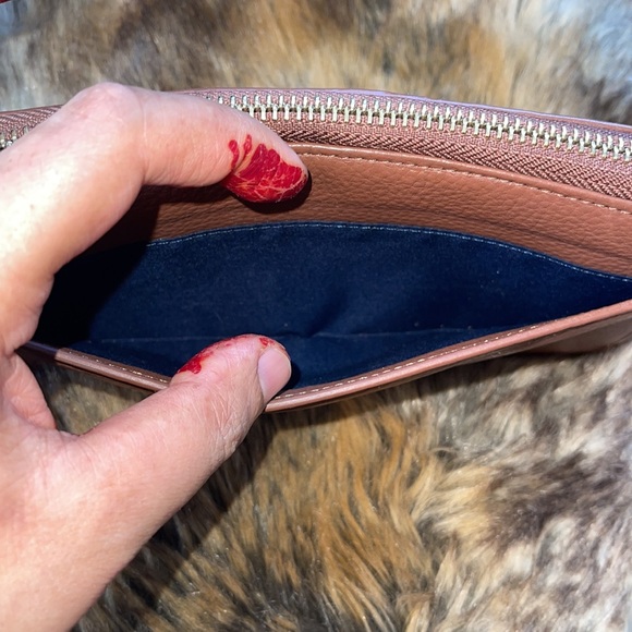 Cole haan wallet - Picture 6 of 9